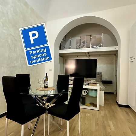 Il Rifugio Dei Santi Centralissimo Parking Free Genova Esterno foto